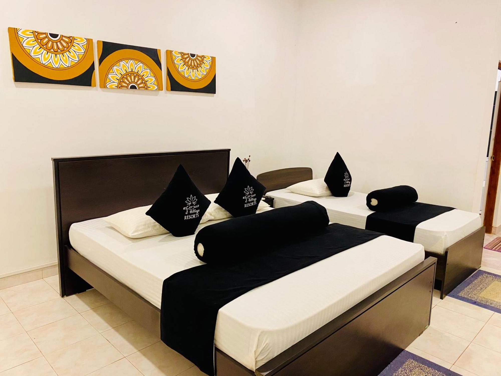 Abhaya Resorts أنرادابورام المظهر الخارجي الصورة