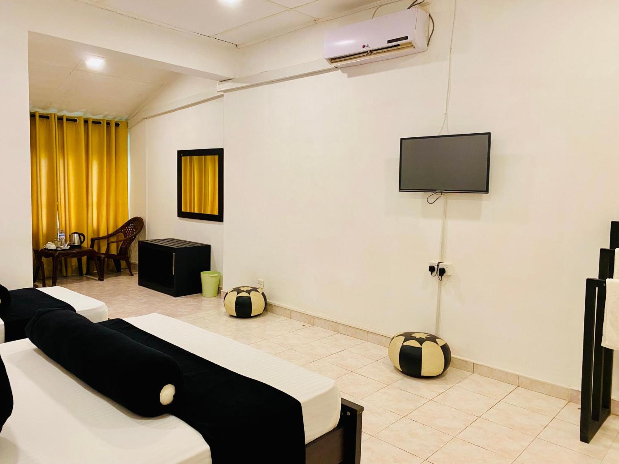 Abhaya Resorts أنرادابورام المظهر الخارجي الصورة